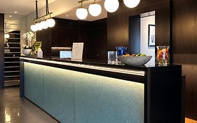 Gosset Hotel